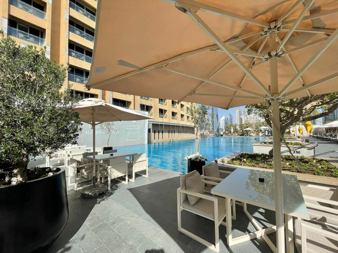 Food & Drinks, Luxury at Former Address Dubai Mall With Balcony, Dubai