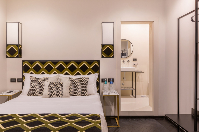 Bedroom 5, The Couper Colonna, Rome