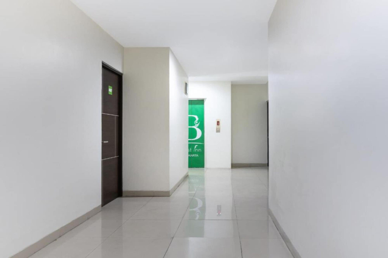 Others 5, OYO 3811 Best Inn Hotel, Jakarta Pusat