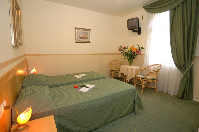Bedroom 2, Villa Angelica, Venezia
