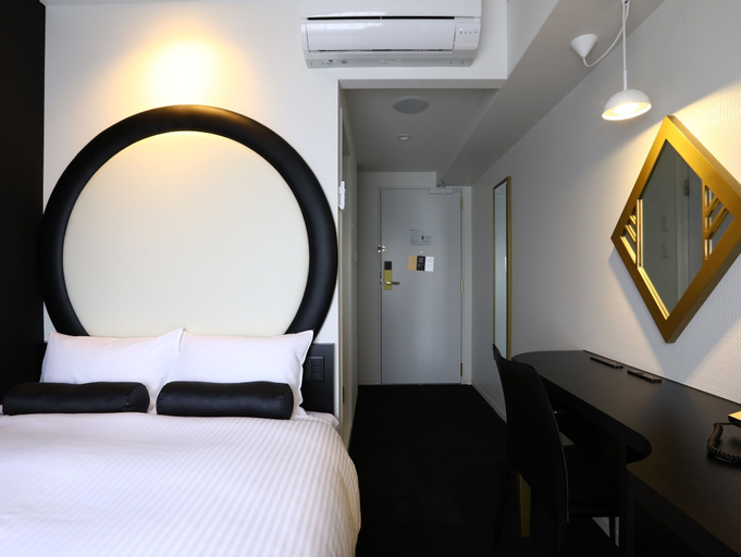 Bedroom 16