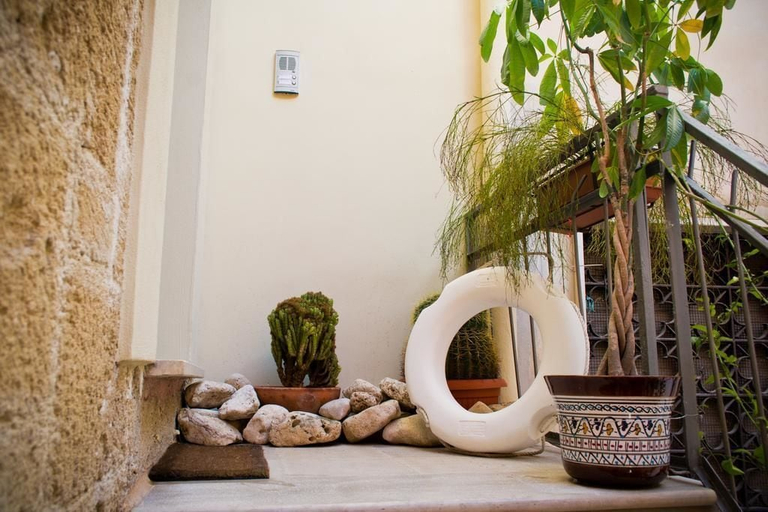Exterior & Views, The Admiral House Courtyard, Bari