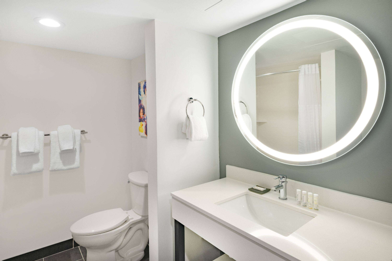 Bedroom 4, La Quinta by Wyndham Chicago O'Hare Airport, Cook