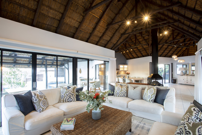 Others 4, Canal Guest House, Cacadu