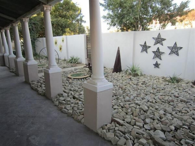 Others, Buckleys Guest Accommodation, Xhariep