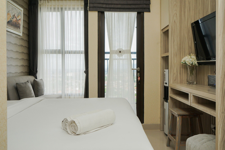 Room 2, Comfort And Homey Studio At Transpark Bintaro Apartment, Tangerang