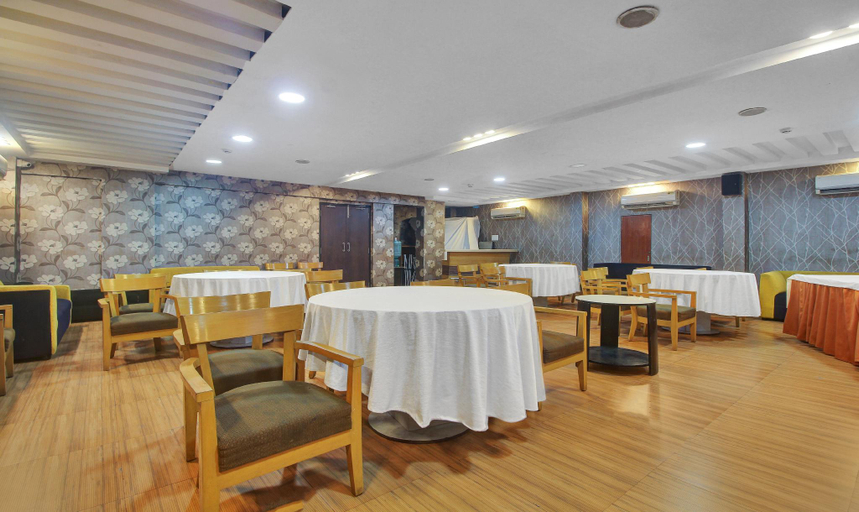 Food & Drinks 5, Treebo Mangalam, Bhawanipur, Kolkata