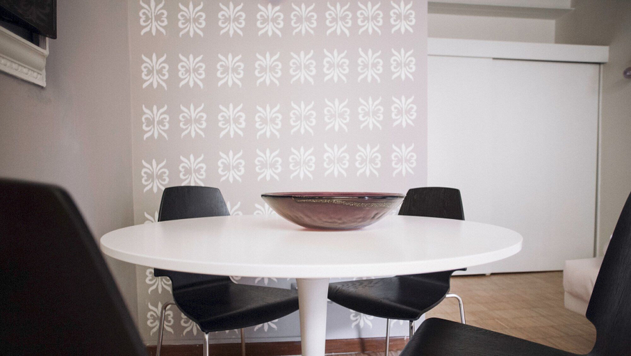Others 4, Mi-como8a1 - Corso Como 8 - Mono I, Milano