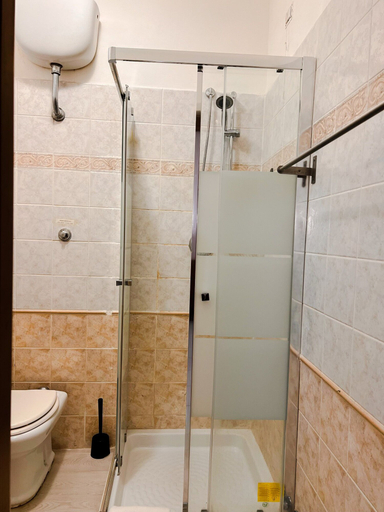 Bathroom 5, Alius Hotel, Roma