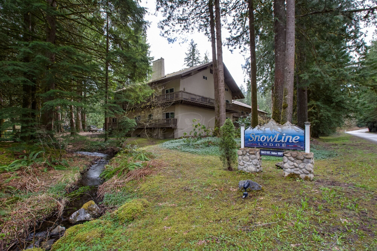 Others 5, 46SLL - Convenient - Economical - WiFi - Sleeps 2, Whatcom