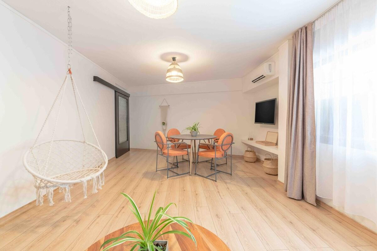 Others 4, Boho Chic Apartment Under Acropolis, Attica