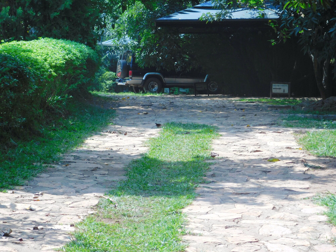Others 5, Captivating 2-bed Cottage in Kampala, Jinja