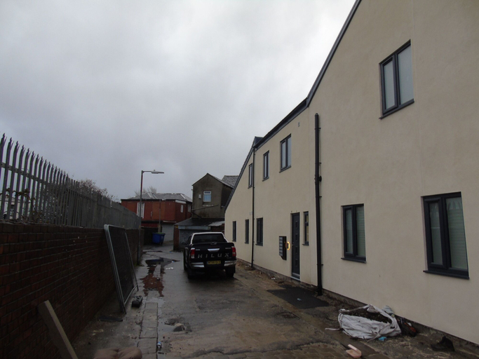 Exterior & Views 2, Lovely 1-bed Apartment in Bolton, Bolton