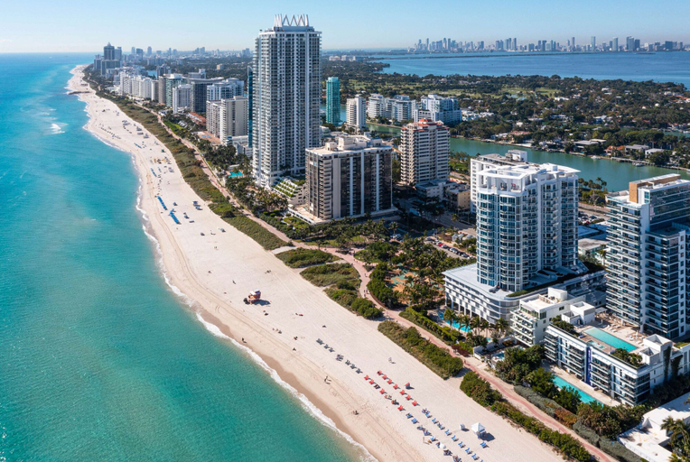 Exterior & Views 2, MB Hotel, Trademark Collection by Wyndham, Miami-Dade