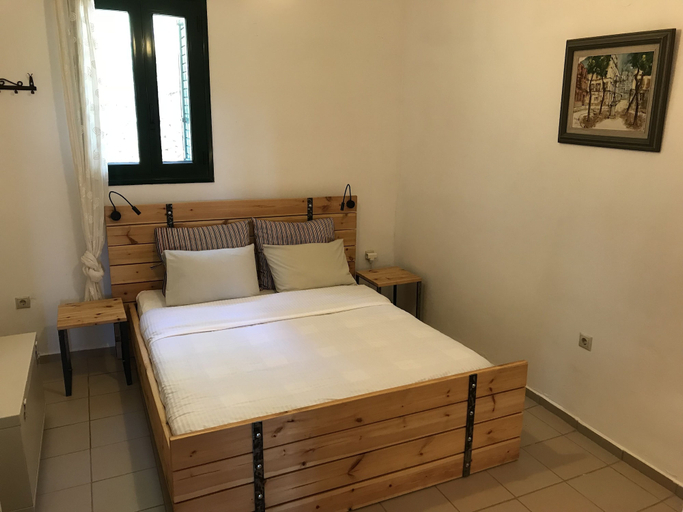 Bedroom 3, Temenia House, Crete