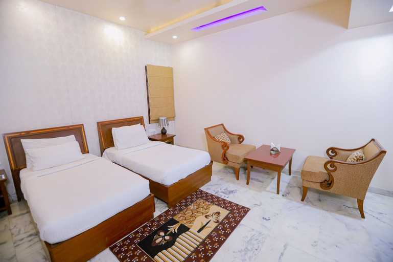 Bedroom 23