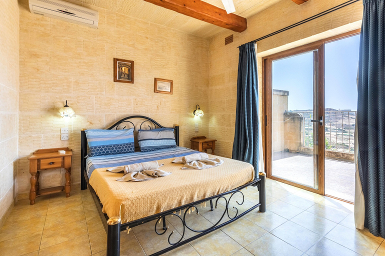 Bedroom 3, Villa Ta Debora Sleeps 7 With Pool