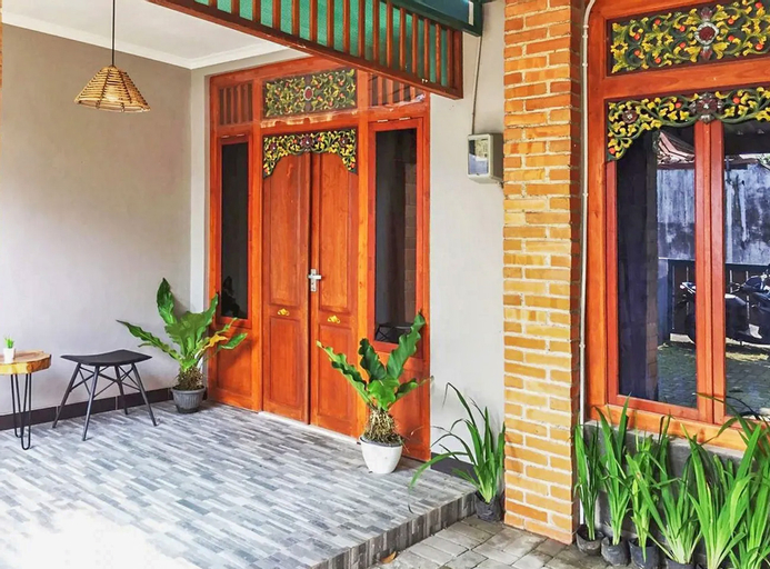 Exterior & Views 2, TJ House Denraka, Sleman