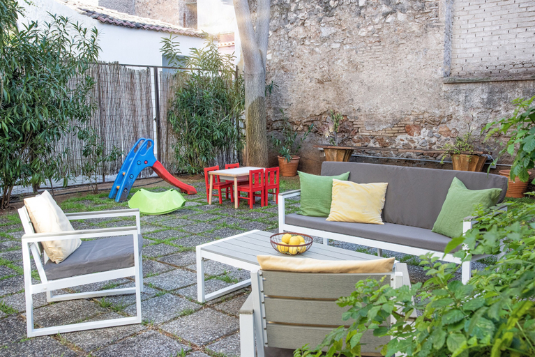 Others 5, Villa Amaryllis, Attica
