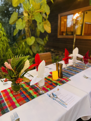 Food & Drinks 5, Mariposa Jungle Lodge