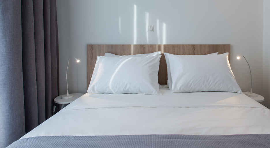 Bedroom 3, Spot Apart, Attica