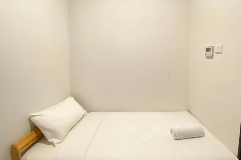 Bedroom 13