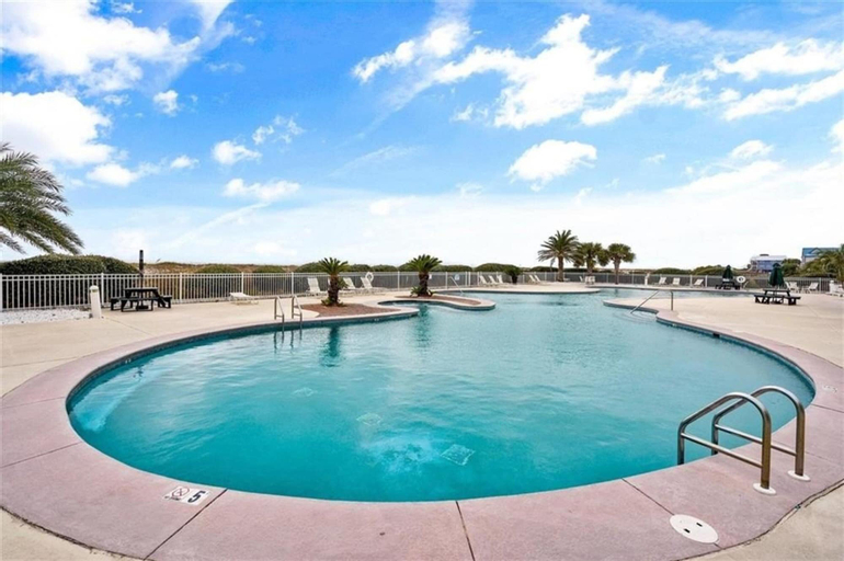 Plantation 4309, Baldwin