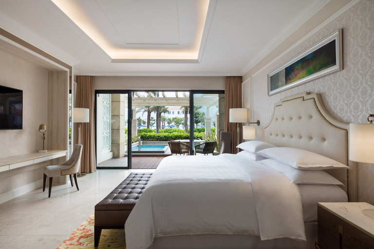 Bedroom 3, Sheraton Grand Danang Beach Resort & Spa, Da Nang