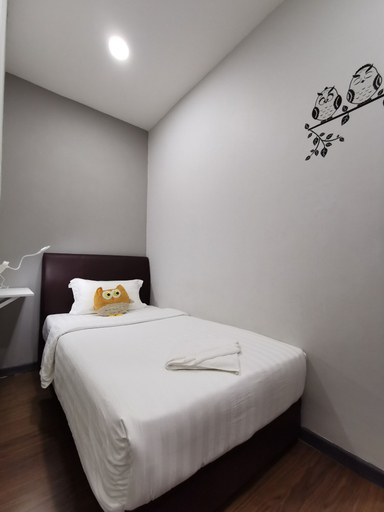 Bedroom 4, The Nest Hostel, Semporna