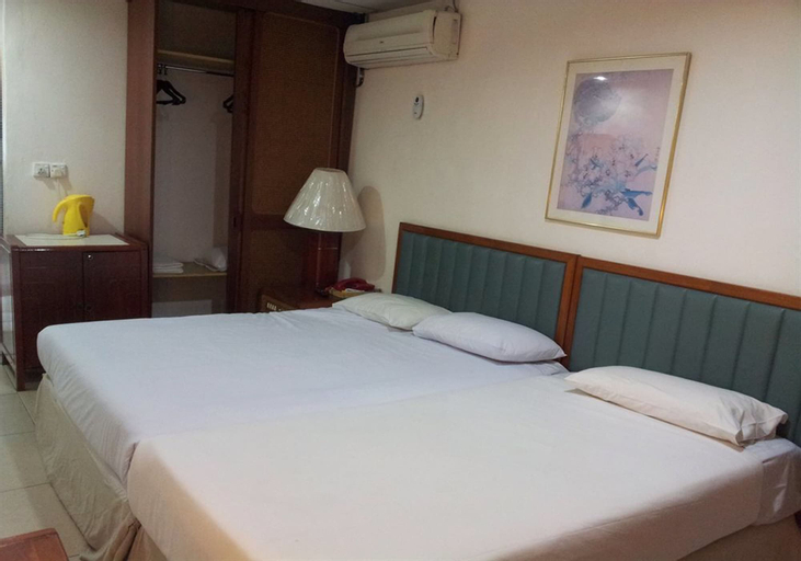 Bedroom 15
