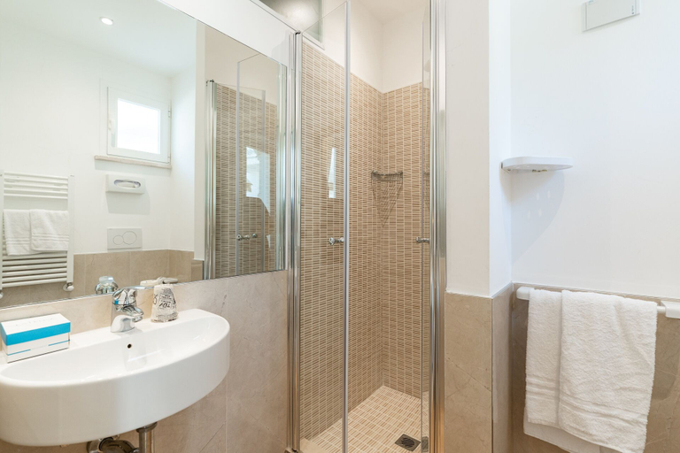 Bathroom 4, Hotel Estense, Forli' - Cesena