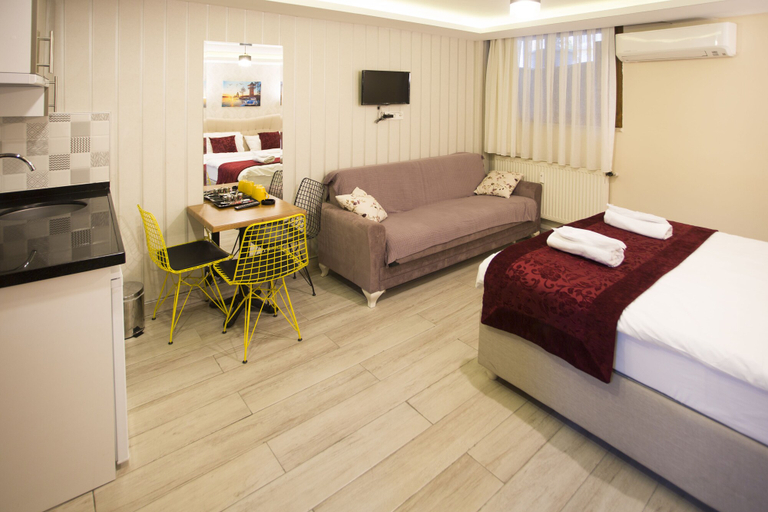 Bedroom 3, T-Square Residence, Beyoğlu