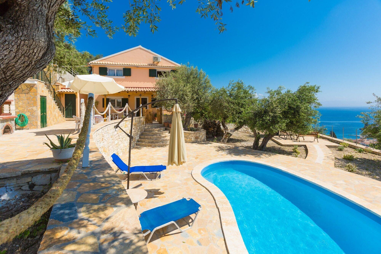 Sport & Beauty 4, Villa Francesca Private Pool Walk to Beach Sea Views A C Wifi - 2782, Ionian Islands