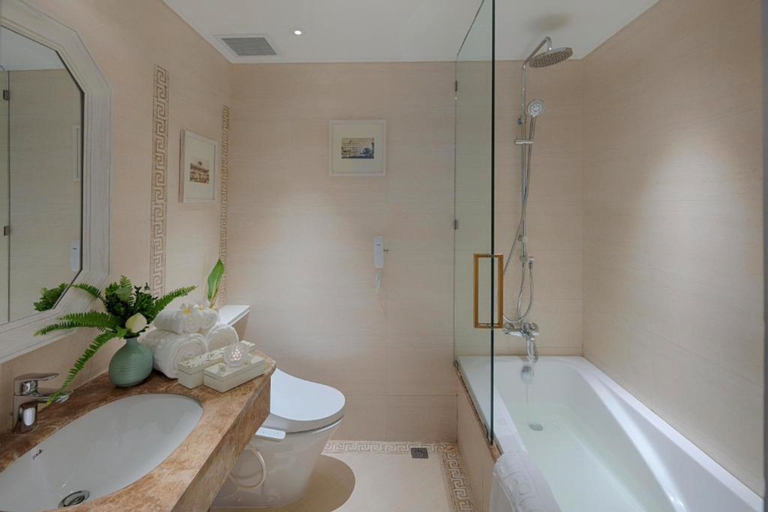 Bedroom 5, Au Lac Charner Hotel, Quận 1