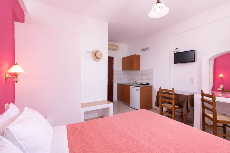 Bedroom 2, Mandilaria Studios, South Aegean