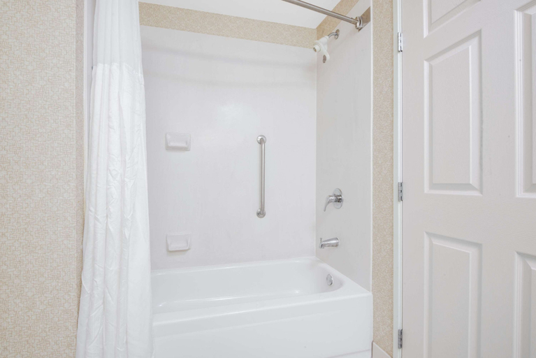 Bathroom 4, Wingate by Wyndham Gillette, Campbell