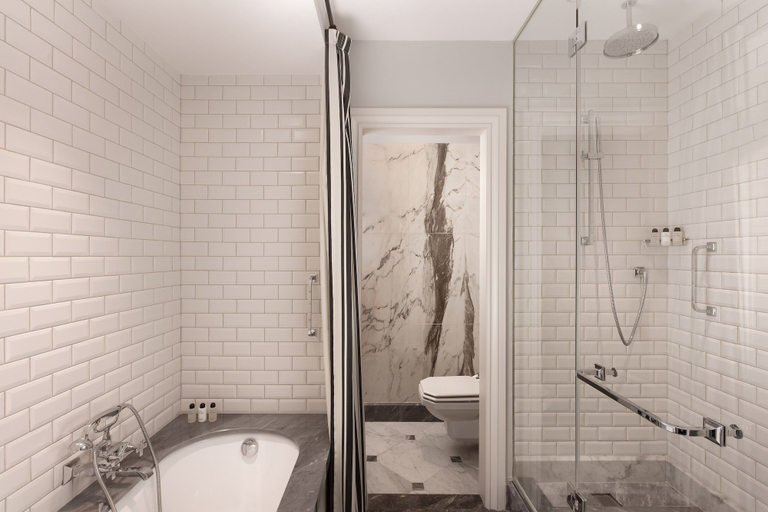 Bathroom 5, Hotel Maria Cristina, a Luxury Collection Hotel, Guipúzcoa