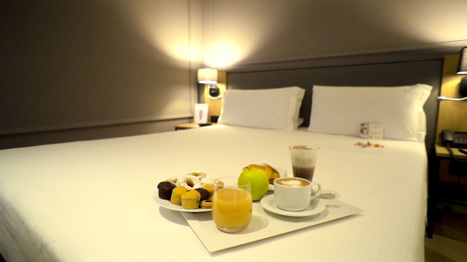 Bedroom 16