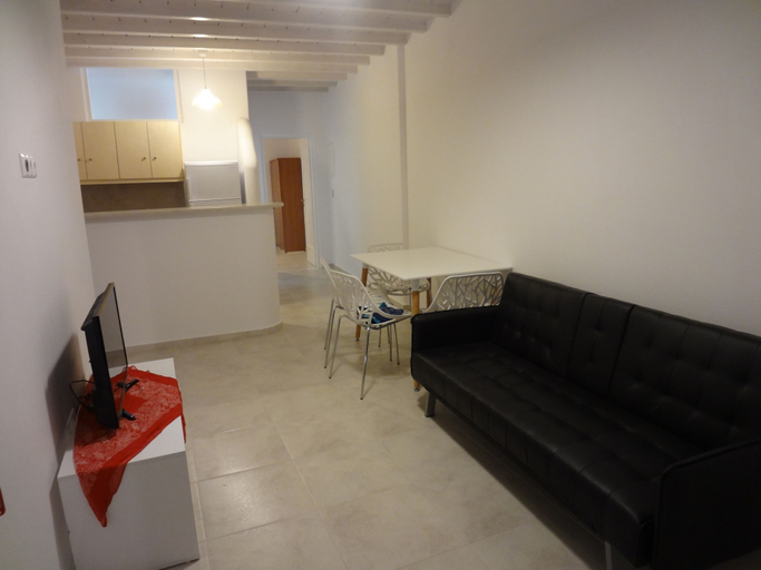 Others 4, George House, South Aegean