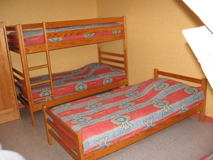 Bedroom 5, Gîte de Groupe Grand Piaf, Mayenne