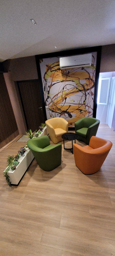 Others 5, TH LUXURY CENTRAL, Catania