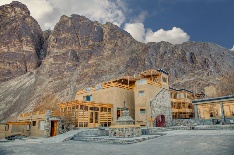 Stone Hedge Hotel - Hunder, Leh (Ladakh)