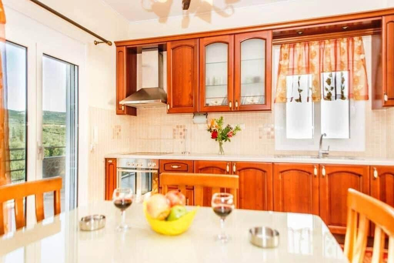 Others 4, Seaview Flat In An Olive Grove By The Beach, Peloponnese
