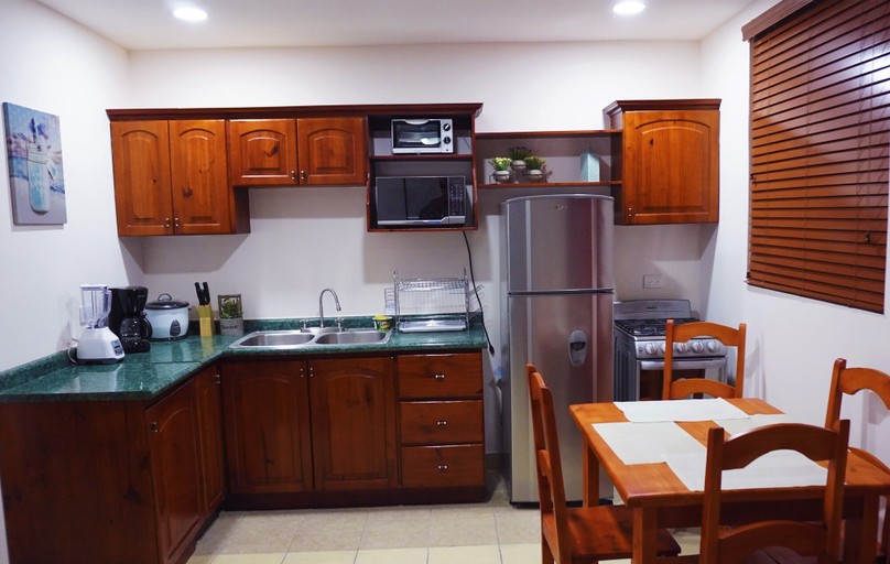 Others 5, COCO BEACH CONDO, Carrillo