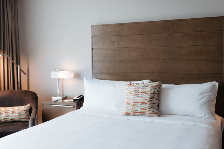 Bedroom 3, Revel Hotel Des Moines Urbandale, Tapestry Collection by Hilton, Polk