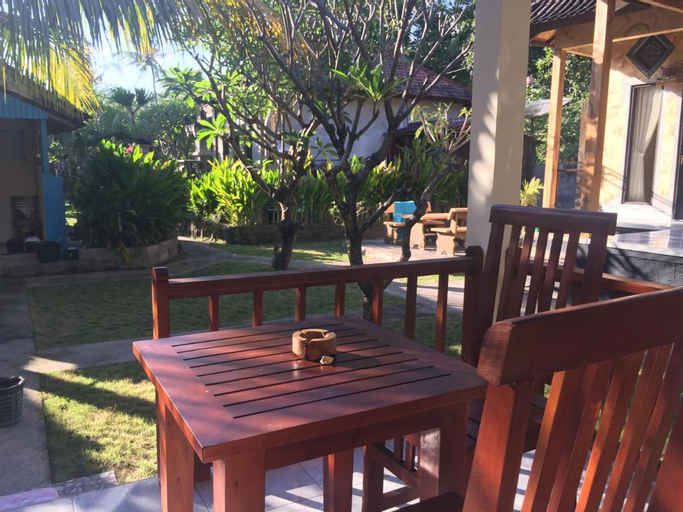 Exterior & Views 4, Kputra Homestay, Karangasem