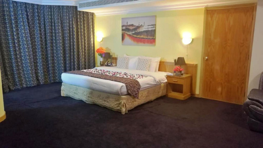 Bedroom 16
