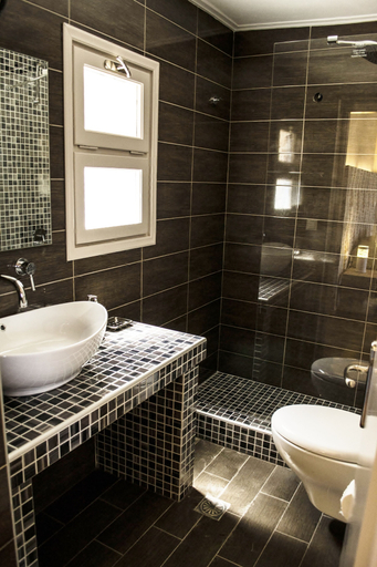 Bathroom 4, LASSIA STUDIOS, North Aegean