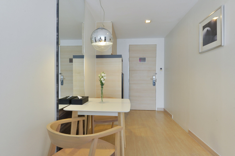Dining Room 5