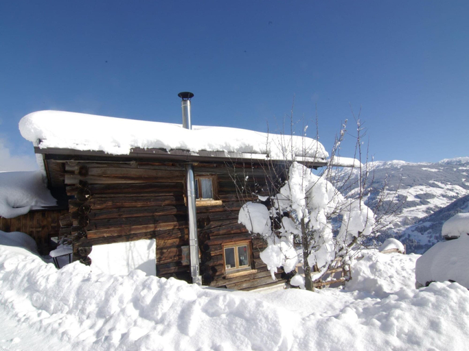 Exterior 3, Quaint Mountain Hut in Hippach With Garden and Barbeque, Schwaz